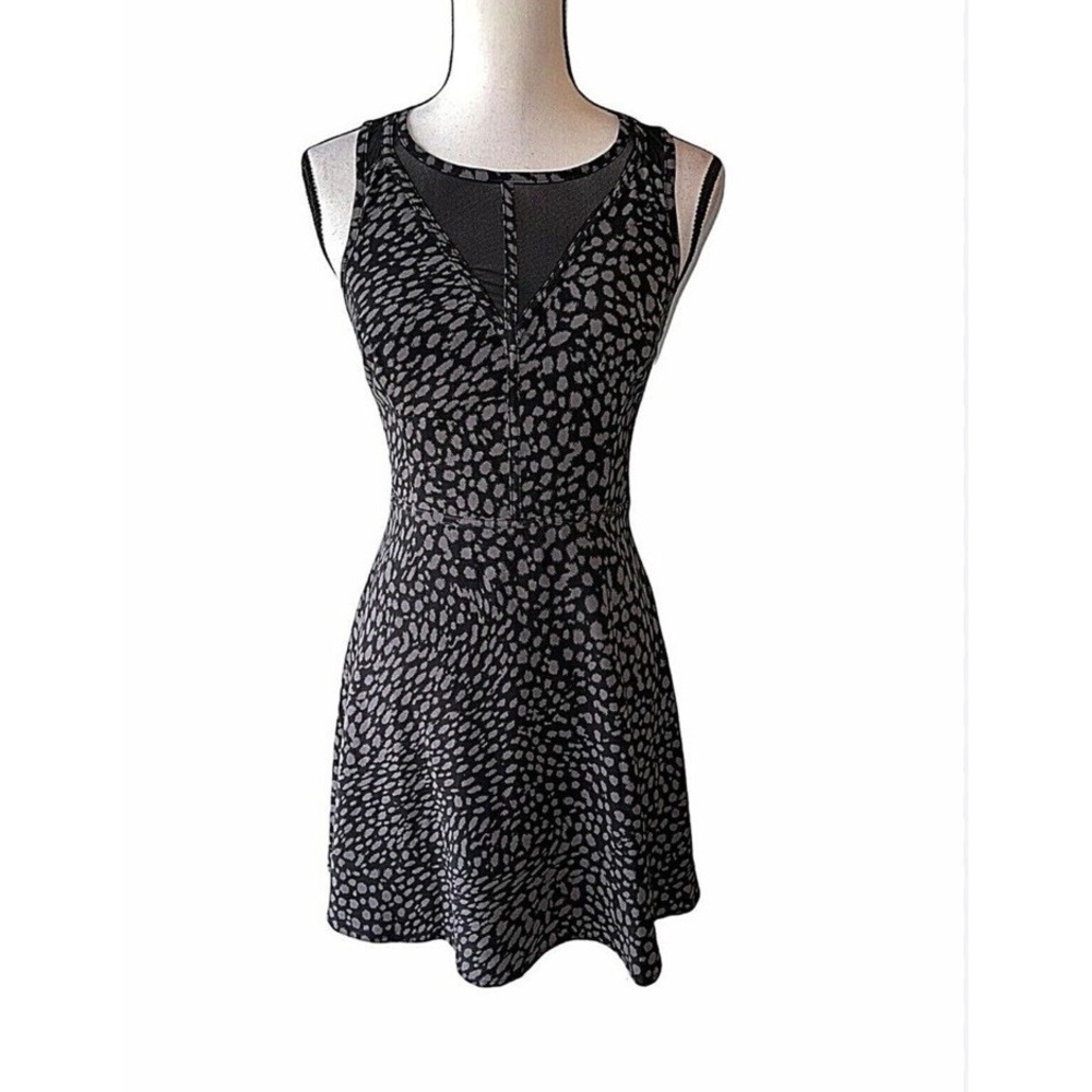 Guess Black and Blue Gray Skater Animal Print Mini Dress Size 4